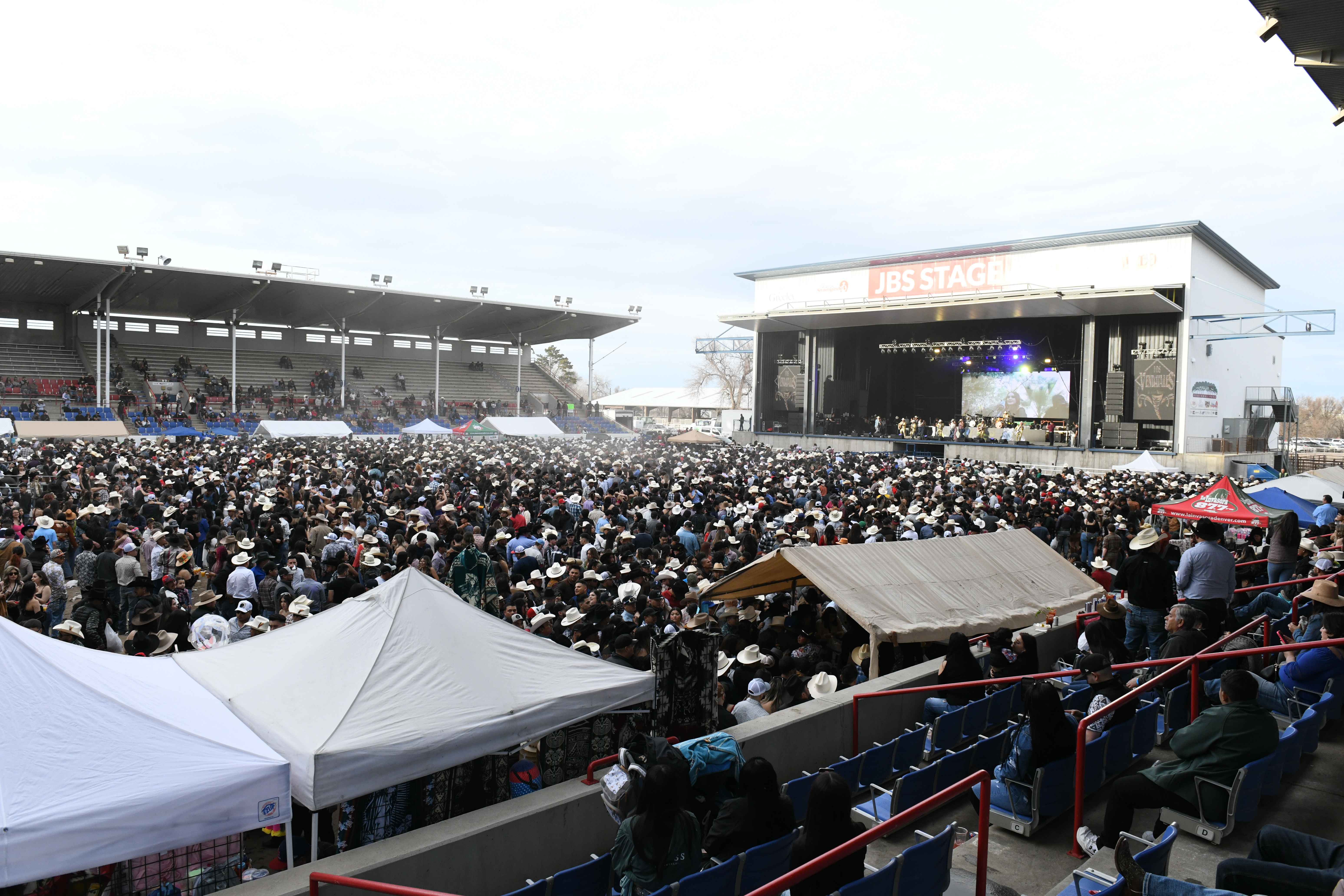 Concert at Island Grove Arena Sabado de Gloria El Rodeo Nightclub